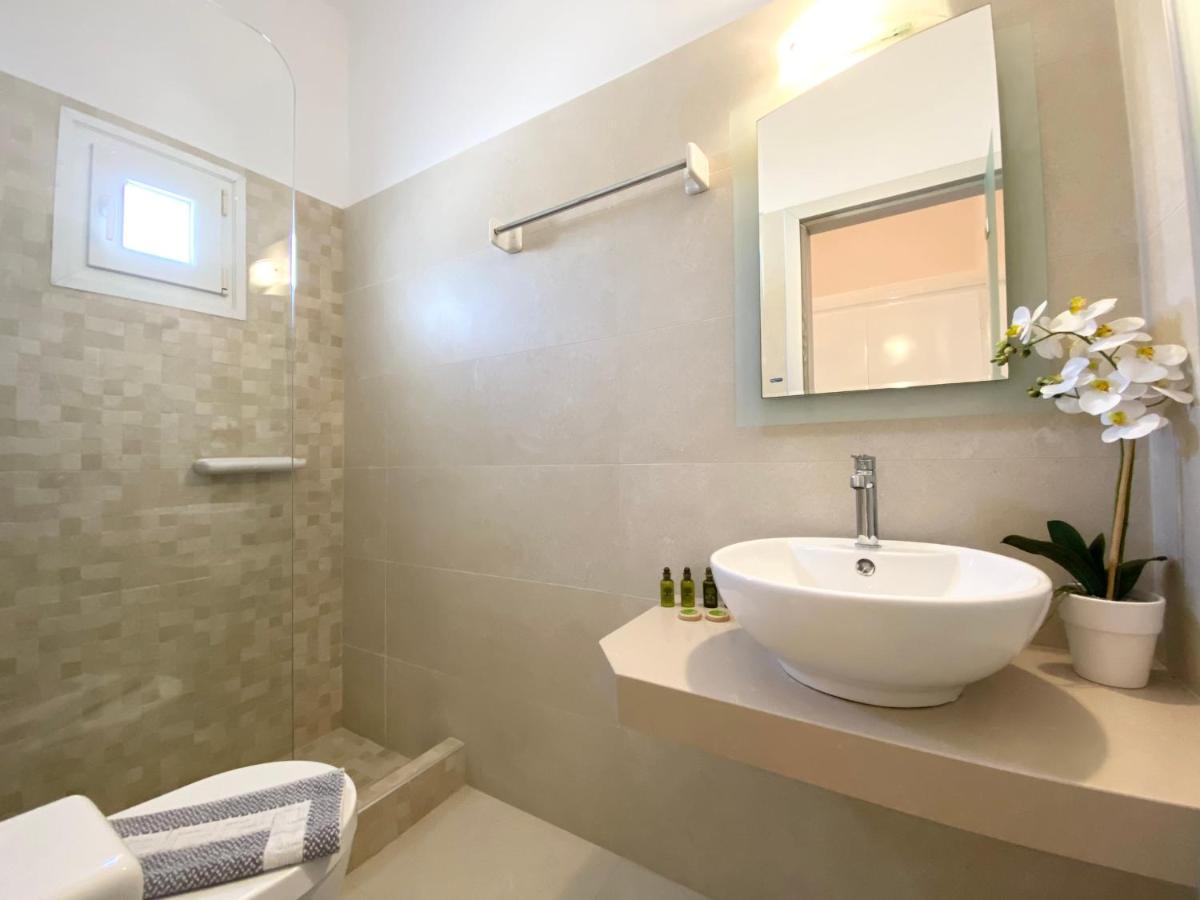 Eleftheria Hotel & Apartments Ornósz Kültér fotó